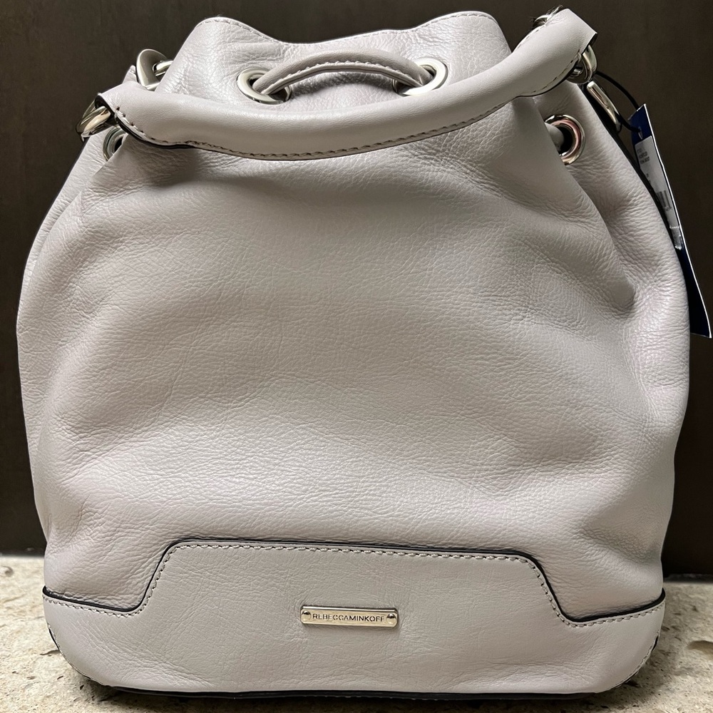 Rebecca Minkoff.NWT.Gorgeous Leather Crossbody/Bucket Bag. Stone Grey. 15”X 10”. - Picture 6 of 13